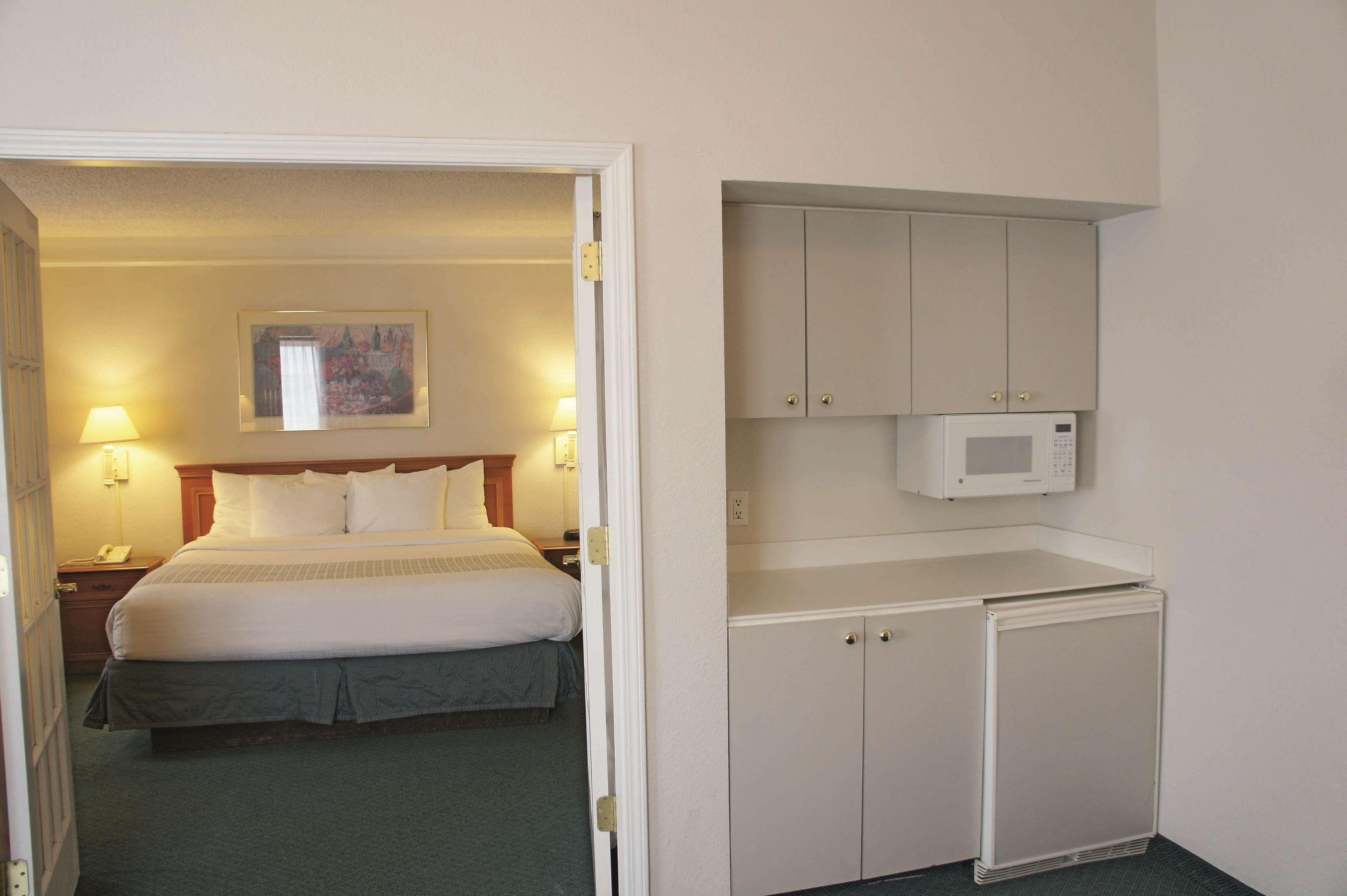La Quinta Inn By Wyndham Φάρμινγκτον Εξωτερικό φωτογραφία
