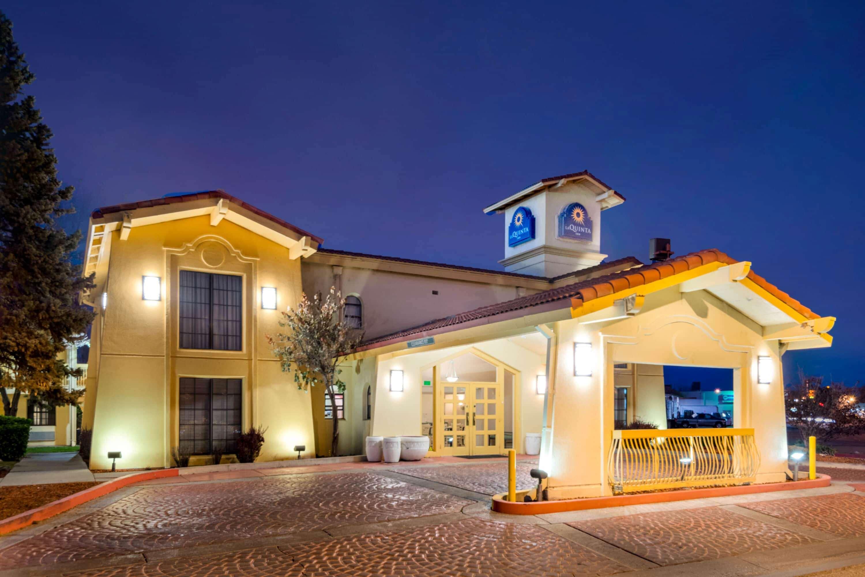 La Quinta Inn By Wyndham Φάρμινγκτον Εξωτερικό φωτογραφία