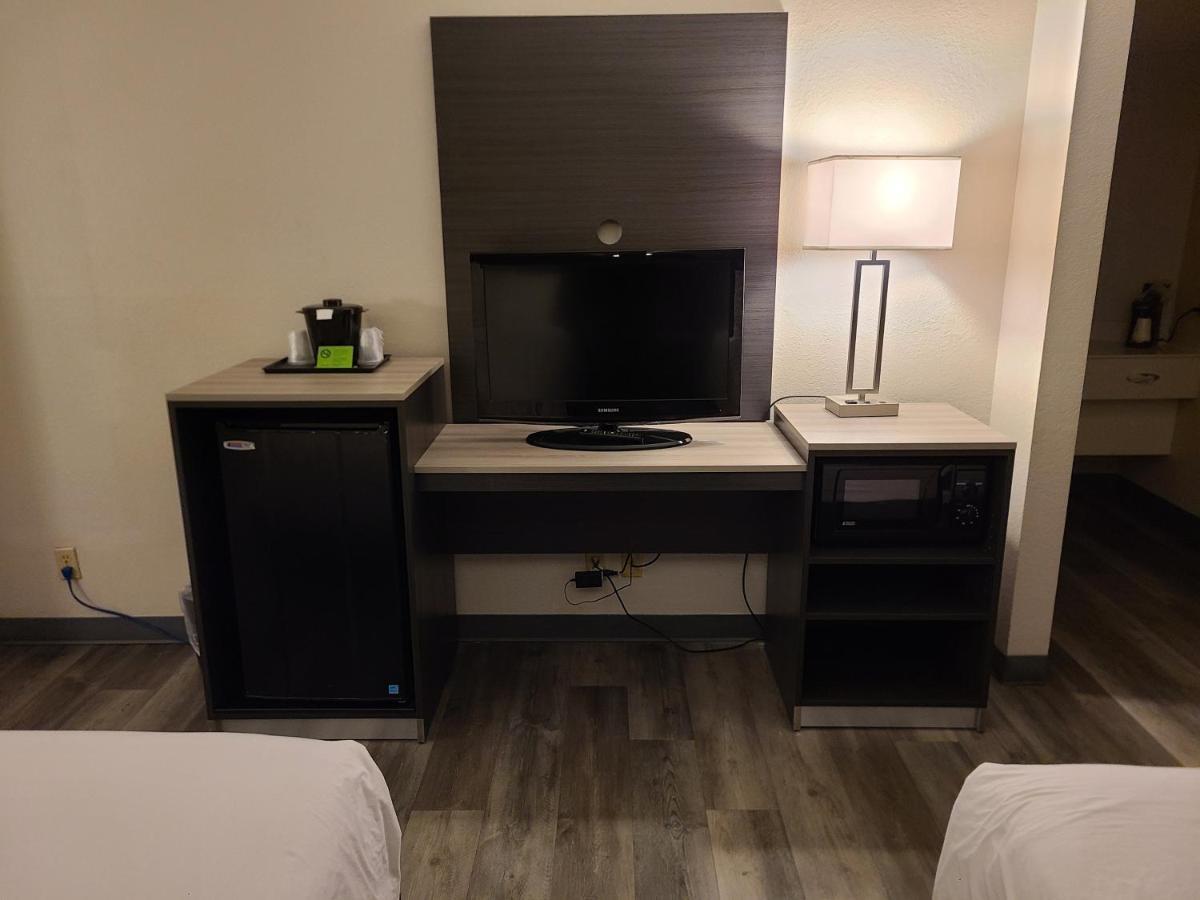 La Quinta Inn By Wyndham Φάρμινγκτον Εξωτερικό φωτογραφία